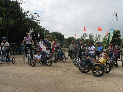 disfrutando de las actividades de la Fundación También